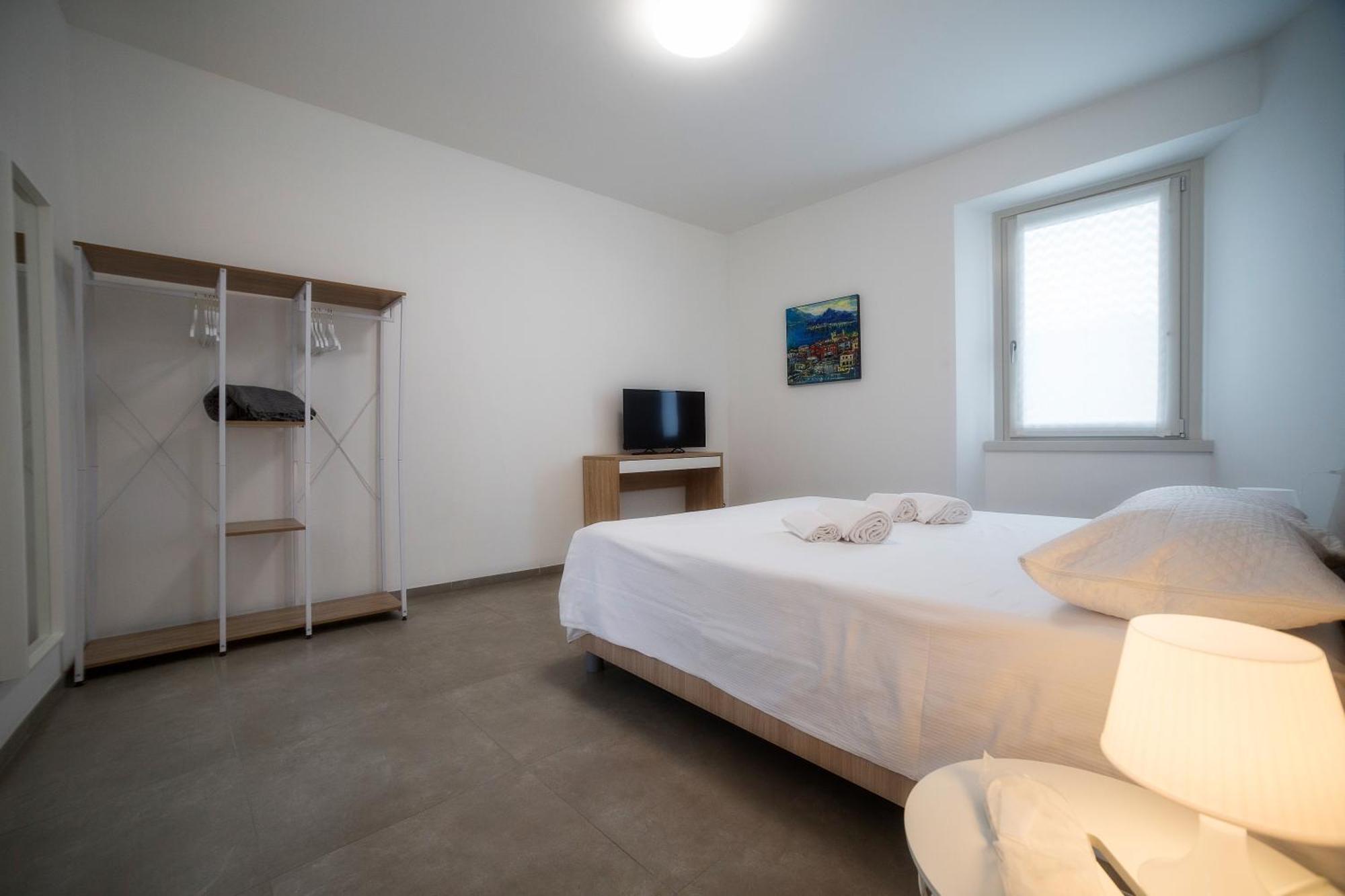 Lakefront Home Residenza Il Gallo In Riva Al Lago Pisogne Eksteriør billede